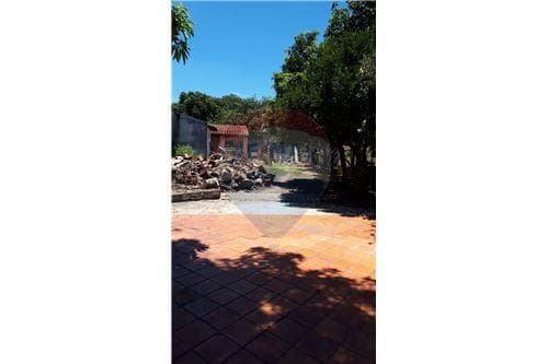 Amplio Terreno en Lambaré - Puerto Pabla — foto 5