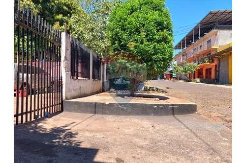 Terreno en Ciudad del Este .Área 2, foto 4