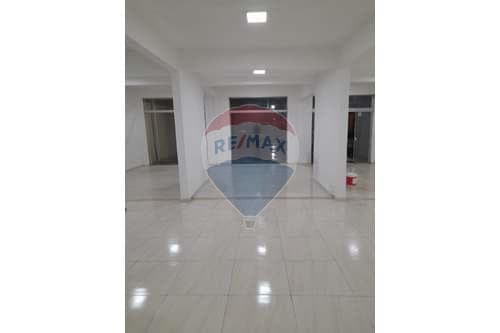 Amplio salon comercial-San Lorenzo — foto 4