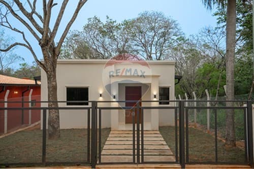 Vendo propiedad a estrenar - caacupe