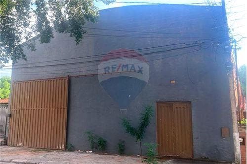 tinglado de 360 m² en Lambaré — foto 2