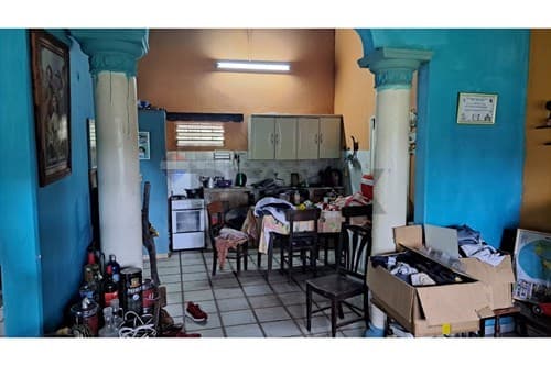 Amplio lote con casa de verano — foto 3