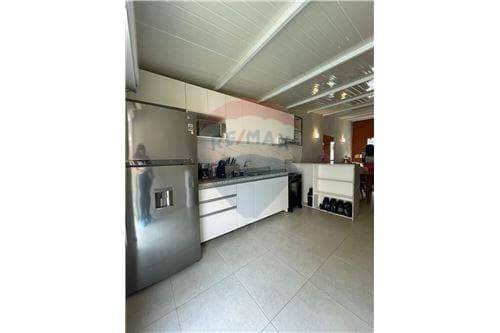 Chalet de 3 hab a estrenar en barrio cerrado — foto 4