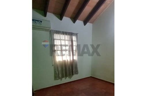 Barrio s. Pedro, casa principal con monoambiente