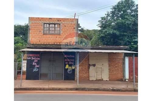 De casa con dos salones comerciales — foto 5