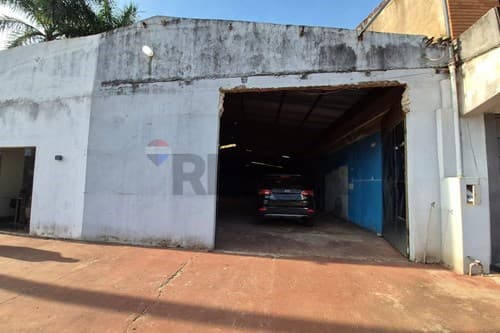 Depósito con ubicación estratégica en Caazapá — foto 1