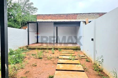 Duplex en 1 planta, 2 dorm. Con jardin en Luque, foto 3