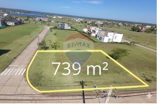 Terreno en Barrio Joven 1 de Costa del Lago, foto 5