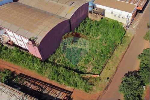 Terreno comercial en Ciudad del Este — foto 2