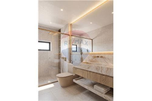 🏙️ 𝗦𝗧𝗨𝗗𝗜𝗢 𝗥𝗘𝗖𝗢𝗟𝗘𝗧𝗔, 𝗔 𝟯𝟬𝟬 𝗠𝗘𝗧𝗥𝗢𝗦 𝗗𝗘𝗟 𝗦𝗛𝗢𝗣𝗣𝗜𝗡𝗚 𝗠𝗔𝗥𝗜𝗦𝗖𝗔𝗟: 𝗨𝗡𝗔 𝗜𝗡𝗩𝗘𝗥𝗦𝗜𝗢́𝗡 𝗤𝗨𝗘 𝗙𝗨𝗡𝗖𝗜𝗢𝗡𝗔 𝗗𝗘𝗦𝗗𝗘 𝗘𝗟 𝗣𝗥𝗜𝗠𝗘𝗥 𝗗𝗜́𝗔 📈 — foto 2