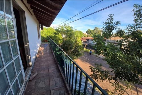 🏡 Live Upstairs. Generate Income Downstairs, foto 3
