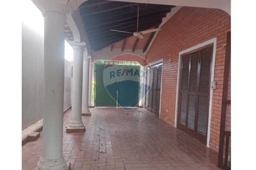 Casa en zona universidad católica — foto 2