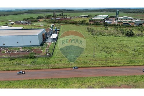 Terreno Comercial en Zona Industrial, foto 4