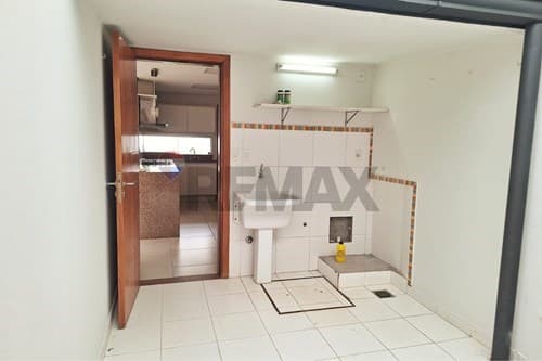 VENDO casa en Lambaré