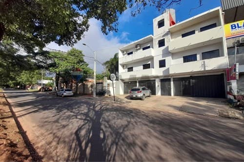 Local Comercial en Alquiler. Luque - Campo Grande — foto 3