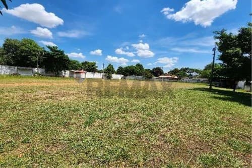 Terreno 2,1 has sobre acceso sur — foto 2
