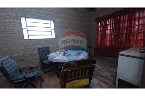 Granja formada en ypacari-pedrozo — foto 1