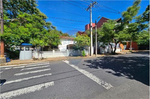 Gran Terreno de 1000 m2 en Esquina — foto 5