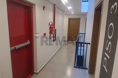 Amplio dpto de 1 dorm+ balcon + cochera — foto 2