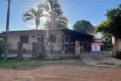 Casa con Local Comercial en Limpio, foto 2
