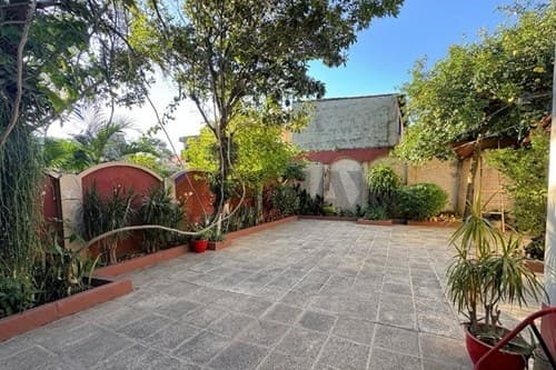 Propiedad sobre Alas Paraguayas – Los Laureles — foto 5
