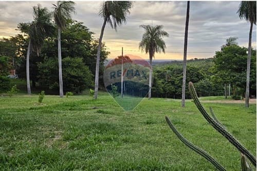 Oferta terreno en venta en Condominio Punta Sanber