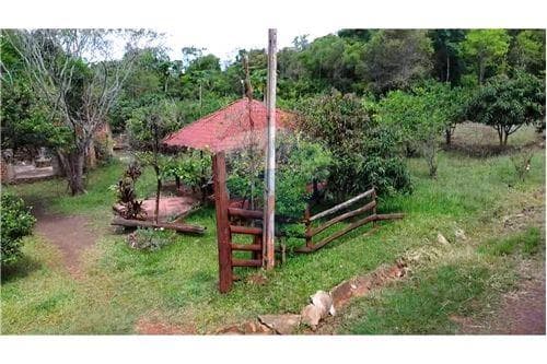 Terreno de 10.000 m² en venta en itapua — foto 2