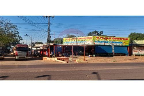 Local comercial en inmejorable ubicacion — foto 2