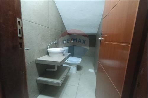 Exclusiva propiedad en el centro de villeta, foto 5