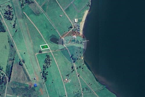 Terreno en el exclusivo Country Paraqvaria, foto 2