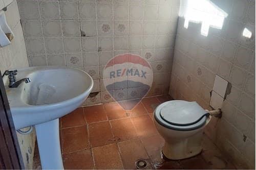 Amplia casa en Fernando de la Mora ¡Versátil! — foto 2
