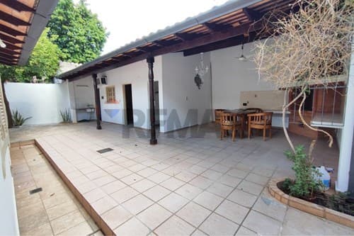 En alquiler casa para oficina o uso comercial — foto 2