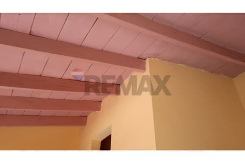 casa en Luque, ideal para refaccionar!, foto 3