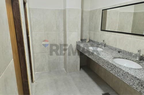 De local comercial a estrenar — foto 4