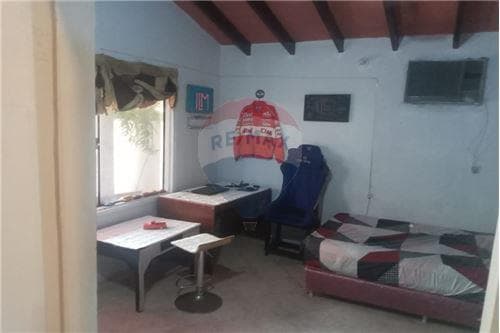 Casa bo.mbocayaty-as- 200 mtrs av.primer pdt — foto 5