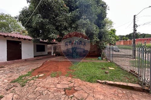 Terreno con CASA a 250m de Def. del Chaco, foto 5