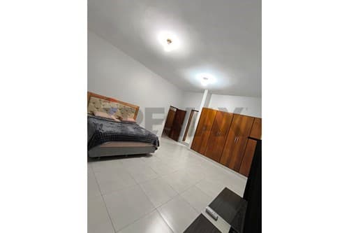 Departamento 3 dorm. en Circuito comercial, Encarnación