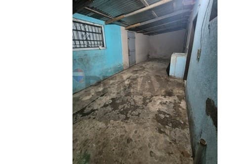 Casa en alquiler en Ñemby - barrio Caaguazú — foto 2