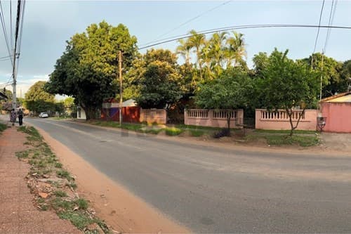 Terreno comercial frente a estación de servicio — foto 3