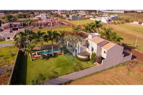 Casa de lujo en Santa Rita – ¡Inversión ideal!, foto 3