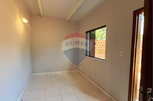 Casa en Mora Kue - Luque! — foto 1