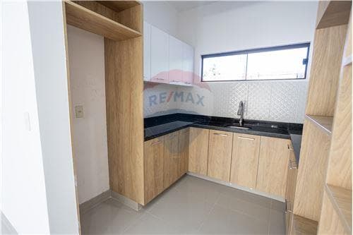 Dúplex a Estrenar - B° Palma Loma, Luque — foto 5