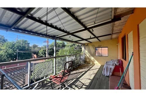 Dúplex en esquina en venta – laurelty, Luque ✨ — foto 2