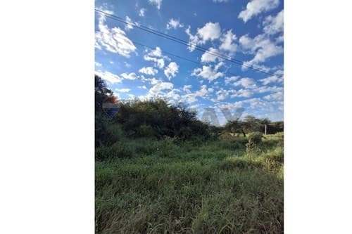 Terreno en Terreno Comercial, Loma Plata — foto principal