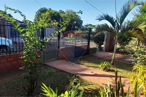 Hogar Acogedor en San Isidro: ¡Descúbrelo Ya!