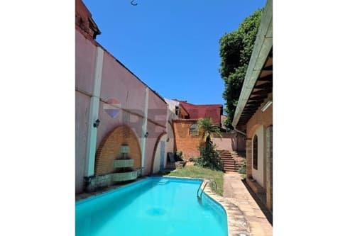 Residencia en doble frente 600m2 virgen del huerto — foto 1