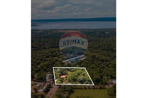 Vendo casa quinta en aregua