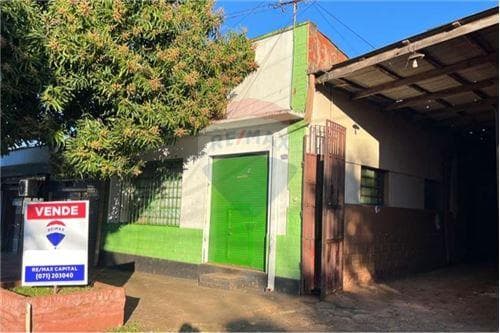 Propiedad en venta en zona centro - Encarnación, foto 3