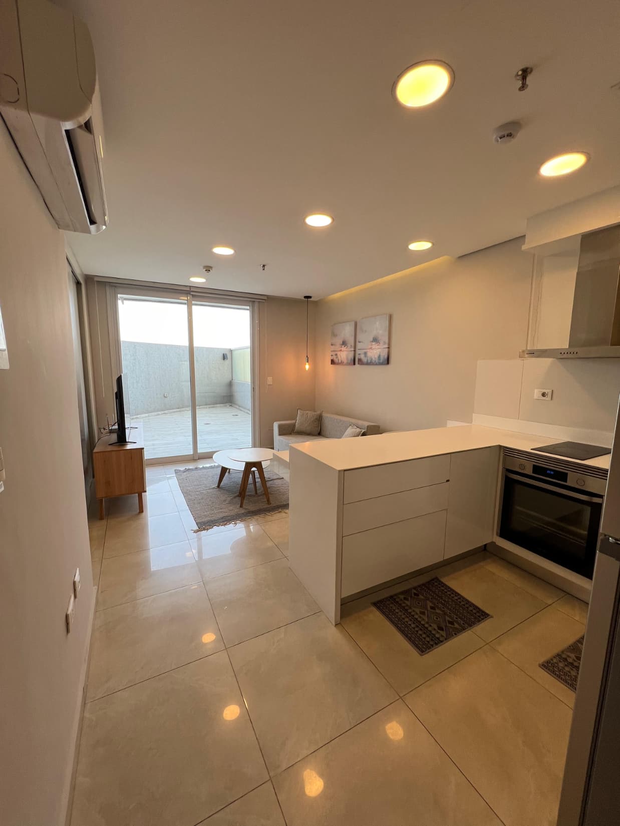 En alquiler loft amoblado en ykua sati, foto 4