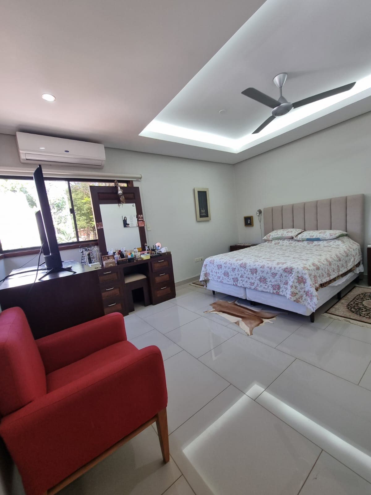 bello y amplio DUPLEX Barrio Los Laureles — foto 4